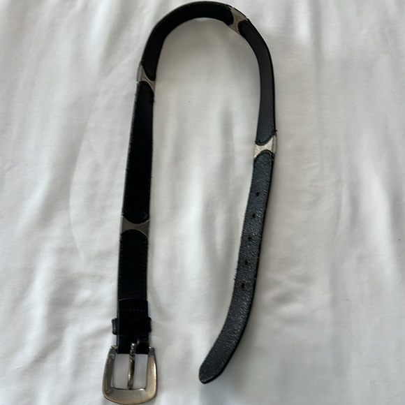 Vintage Fossil Black Leather Belt with Metal Details - Picture 5 of 16